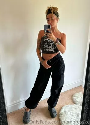 hempresskc / Kaya corbridge / kayacorbridge / kelizabethc nude photo #1904