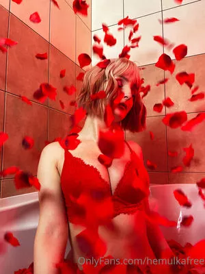 Hemulka nude photo #0014