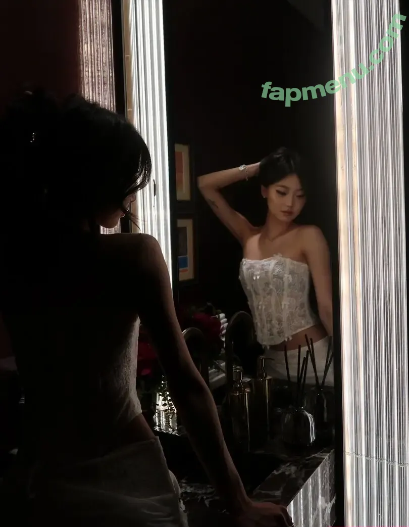 Hena Yang nude photo #0171 (hena.yng)