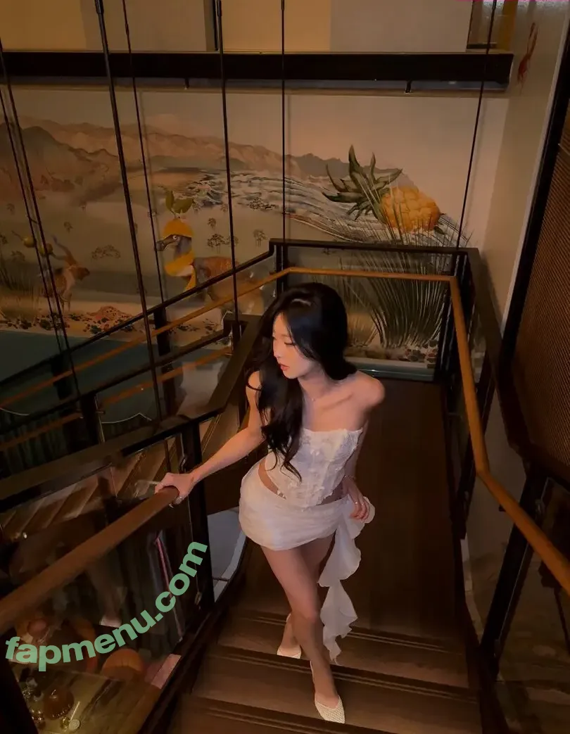 Hena Yang nude photo #0180 (hena.yng)