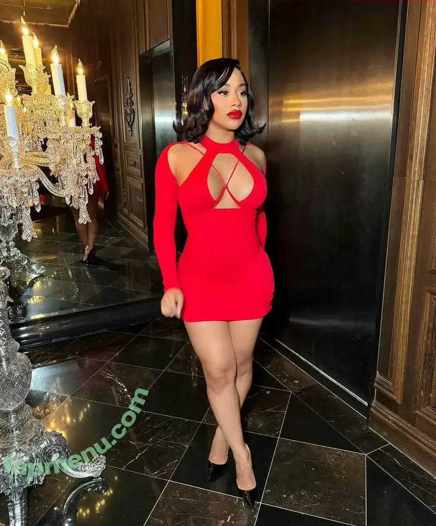 Hennessy Carolina nude photo #0083 (Cardi B's sister / callmebabiixxx / hennessycarolina)