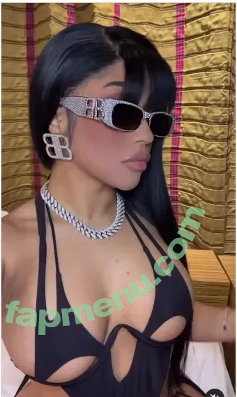 Hennessy Carolina nude photo #0091 (Cardi B's sister / callmebabiixxx / hennessycarolina)