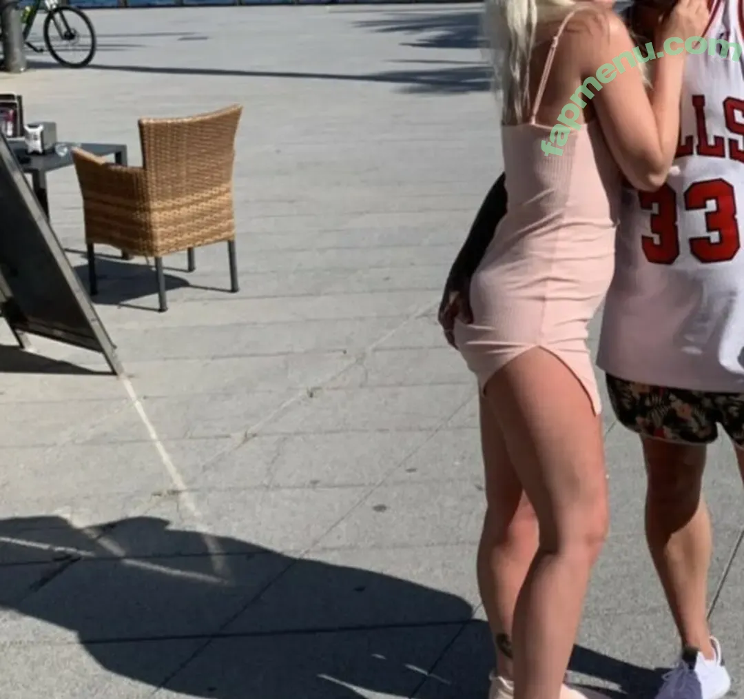 Henny Hotwife nude photo #0041 (henny.hotwife98 / xprettymissx)