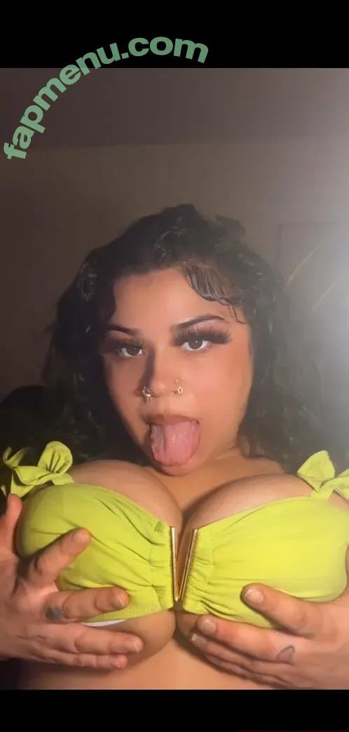 hennyybankss nude photo #0003 (hennyy_bankss)
