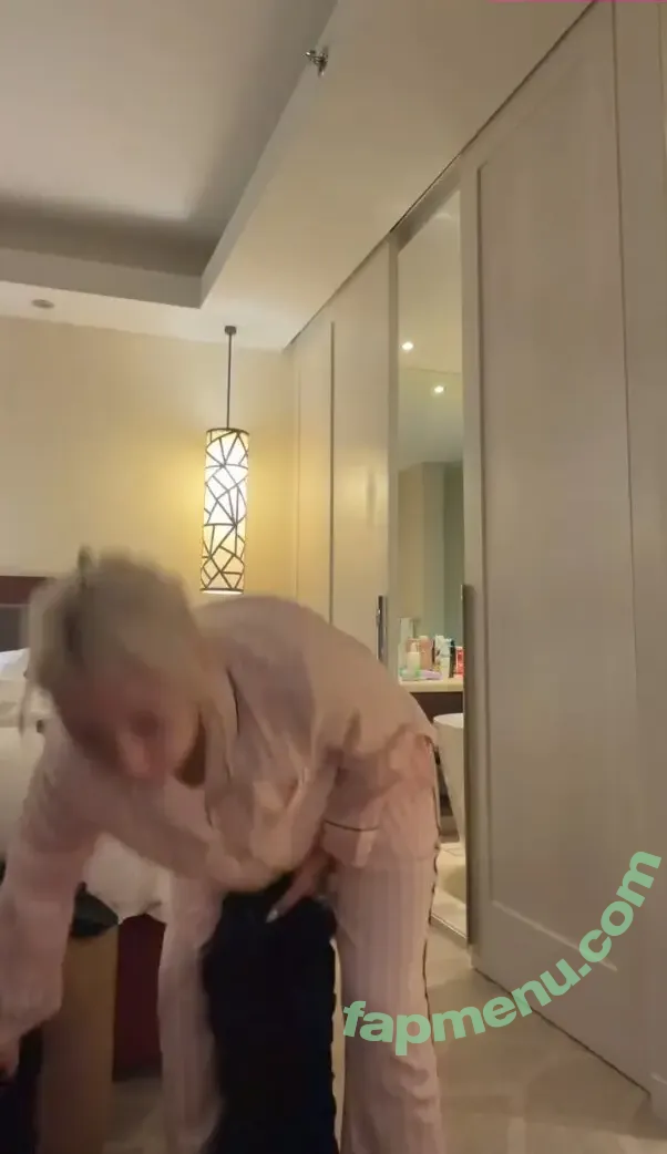 Herculyse nude photo #0027 (Elyse Herrera / Twitch)