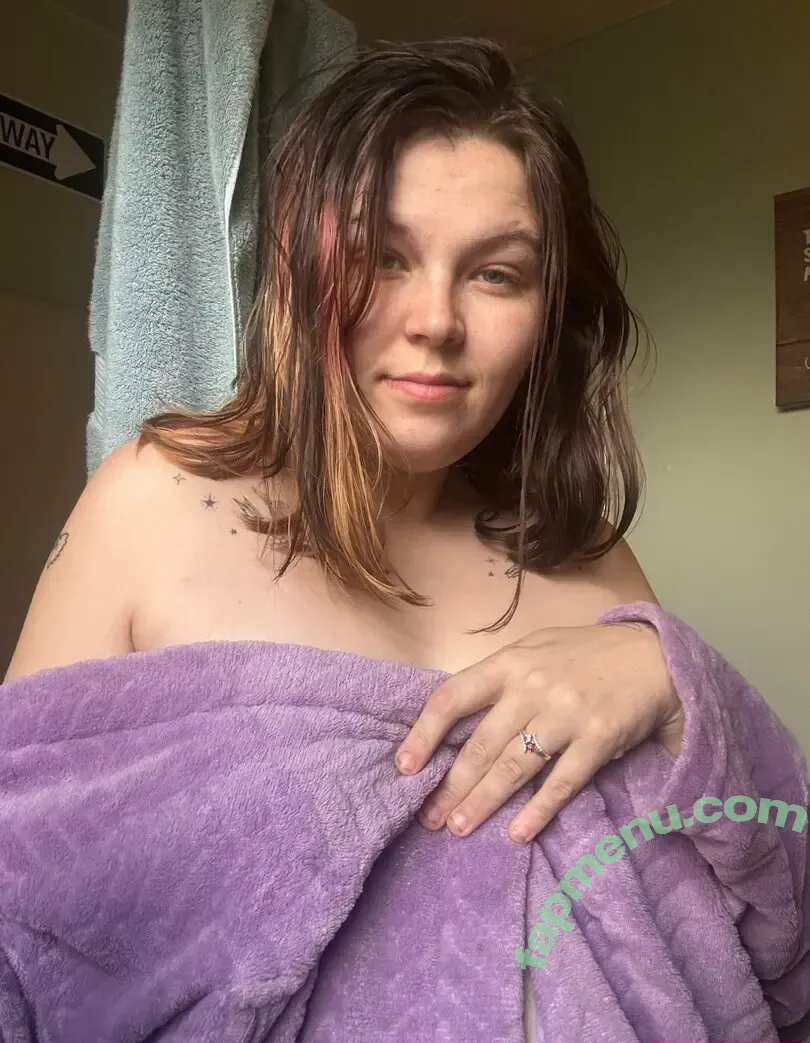 hereliesviolet nude photo #0127 (hereliesviolet)