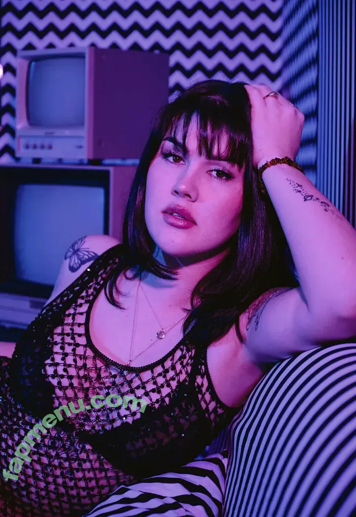hereonneptune nude photo #0011 (hereonneptune)