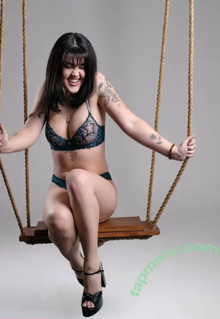 hereonneptune nude photo #0046 (hereonneptune)