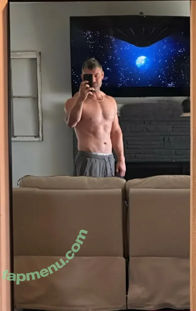 herethisthat nude photo #0083 (herethisthat)