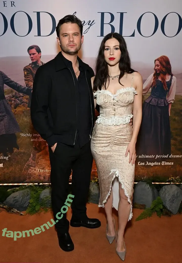 Hermione Corfield nude photo #0114 (hermionecorfield)