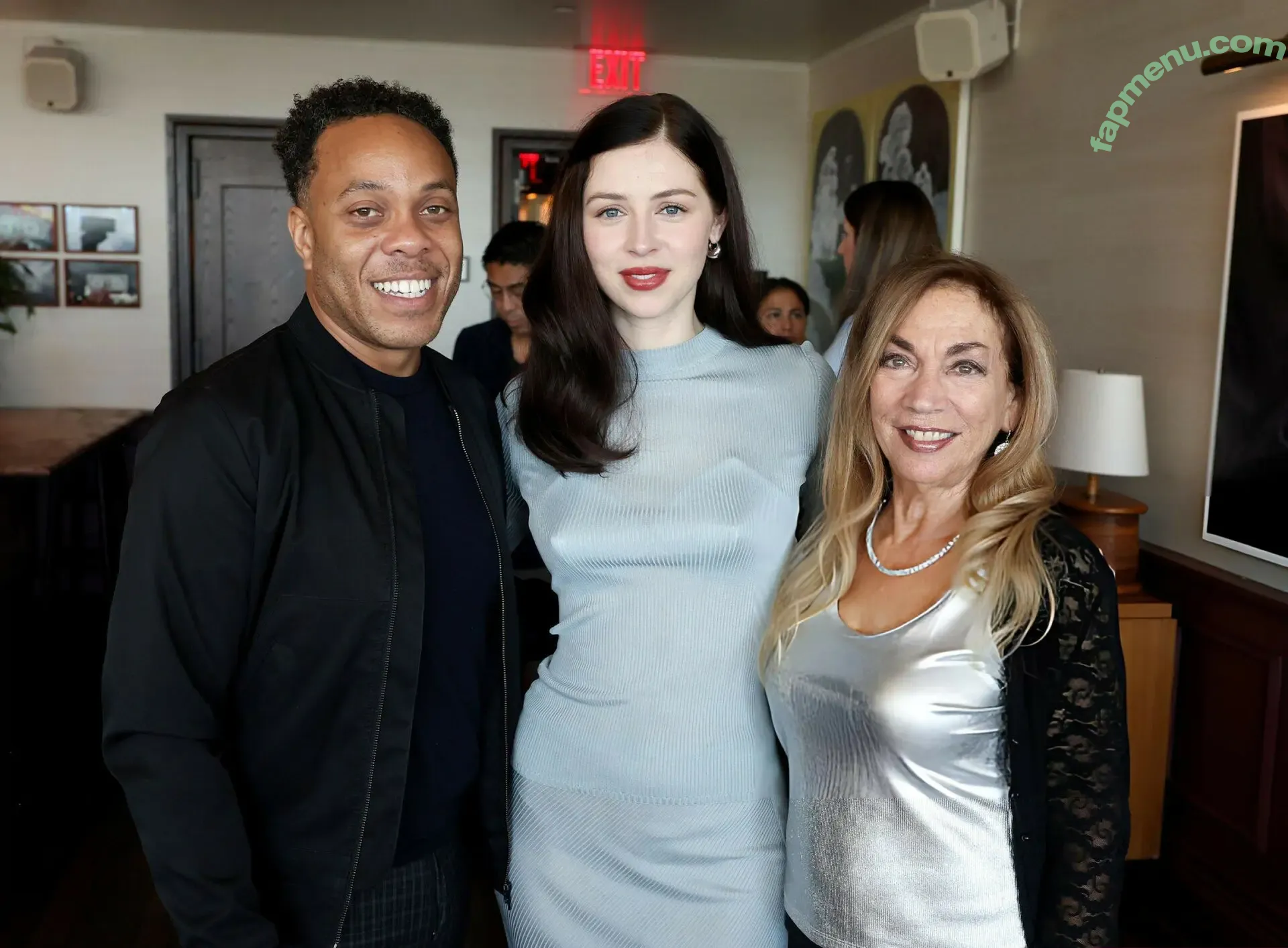 Hermione Corfield nude photo #0125 (hermionecorfield)