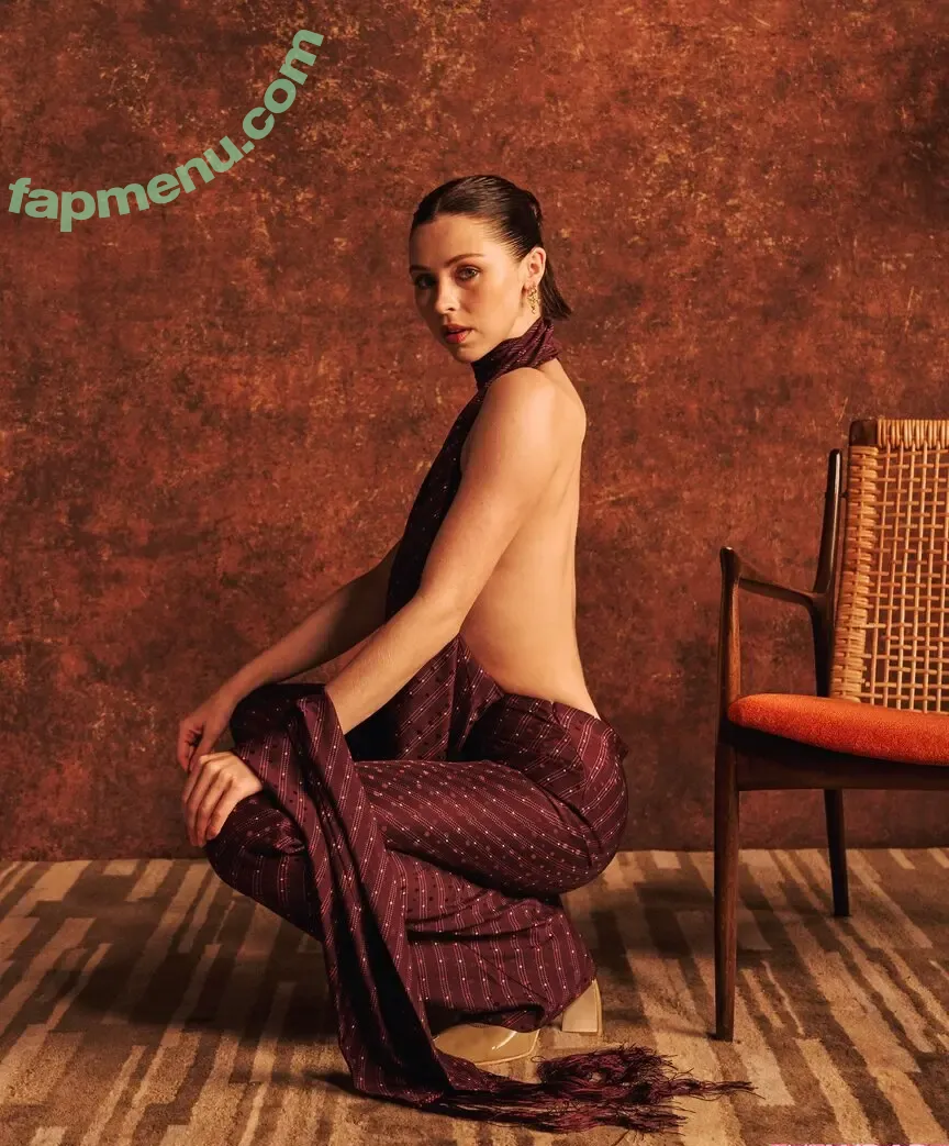 Hermione Corfield nude photo #0155 (hermionecorfield)