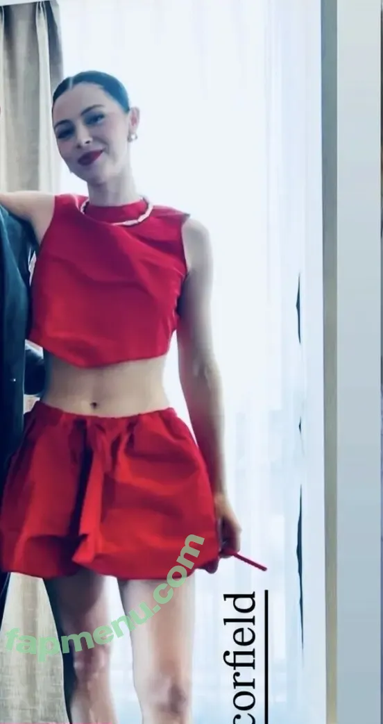 Hermione Corfield nude photo #0160 (hermionecorfield)