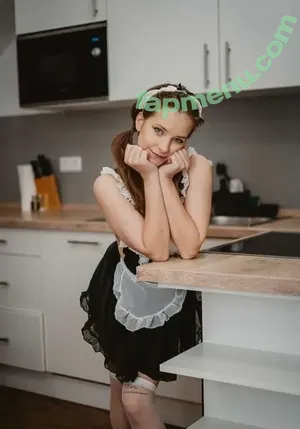 hermione_potter / jughead_blyte nude photo #0829