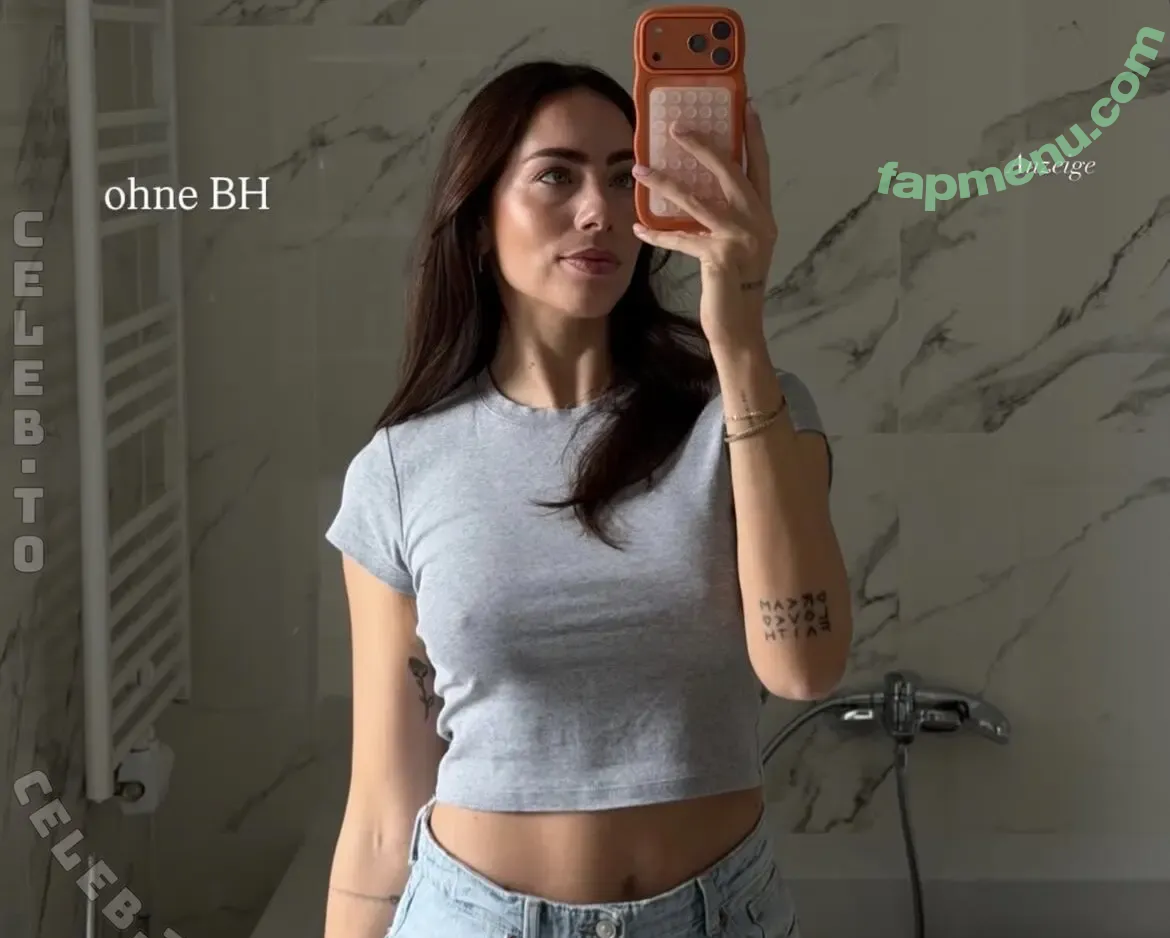 herstoryfeed nude photo #0167 (herstoryfeed)