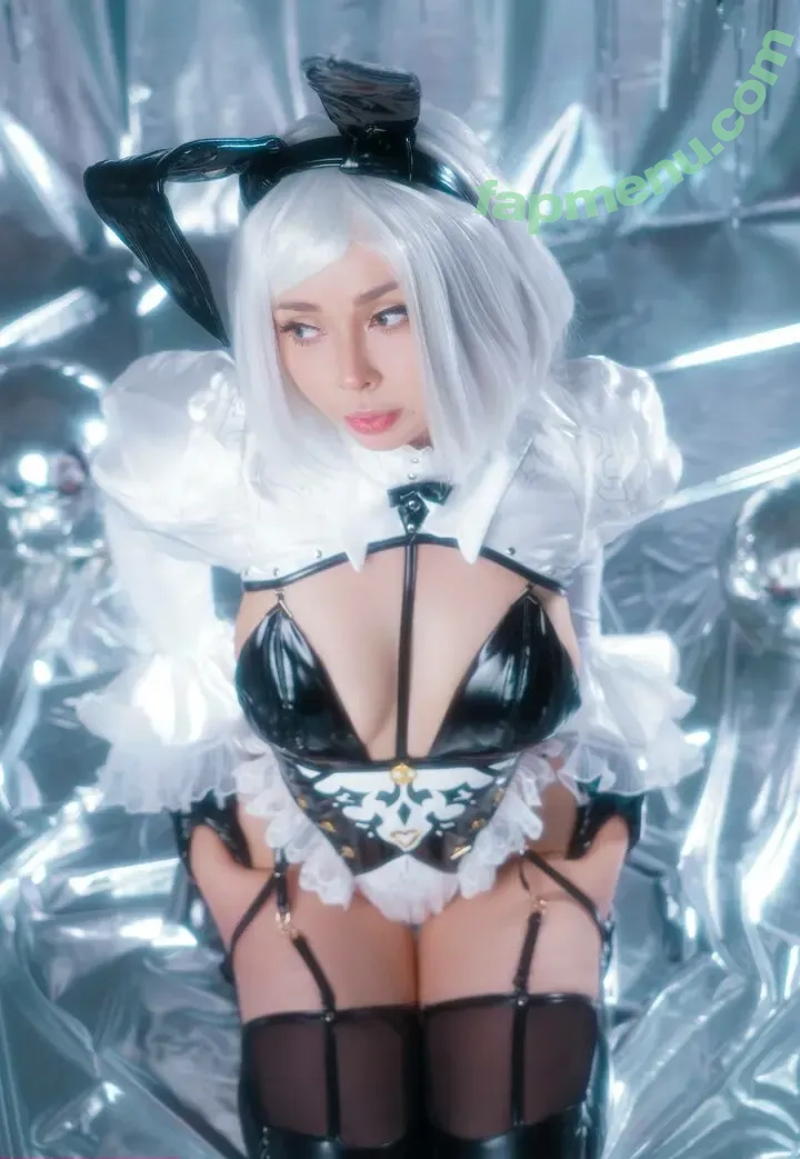 Hessakai nude photo #0535 (Hessakai)