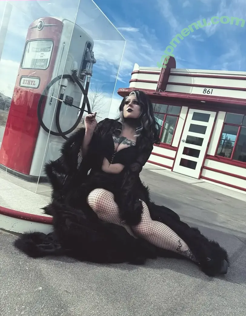 Hex Hypoxia nude photo #0033 (hexhypoxia)