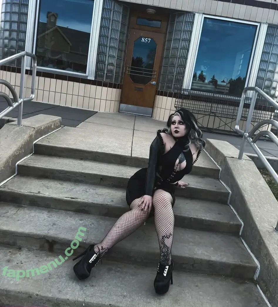 Hex Hypoxia nude photo #0039 (hexhypoxia)