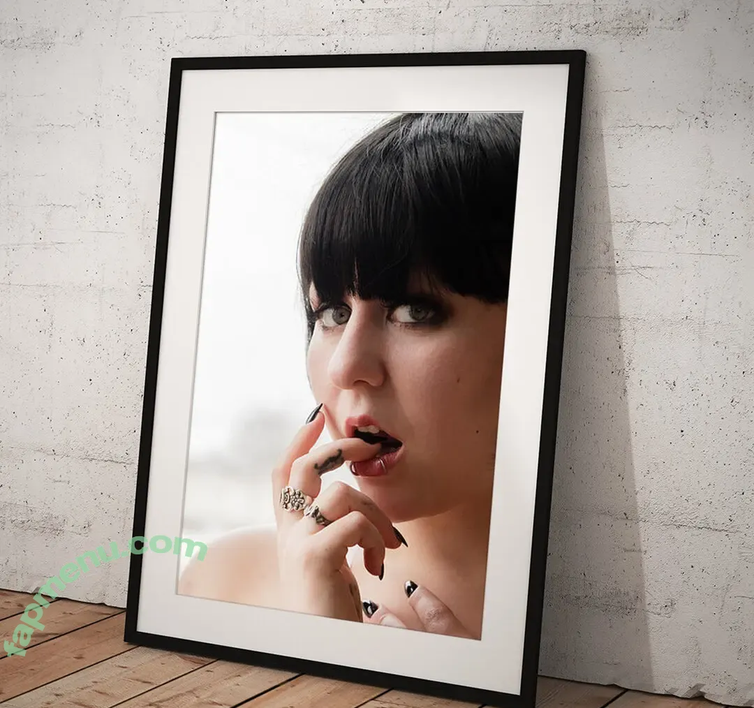 Hexhypoxia nude photo #0014 (Hexhypoxia)