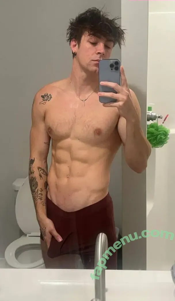 hey.itsgrayson nude photo #0002 (heyyitsgrey)