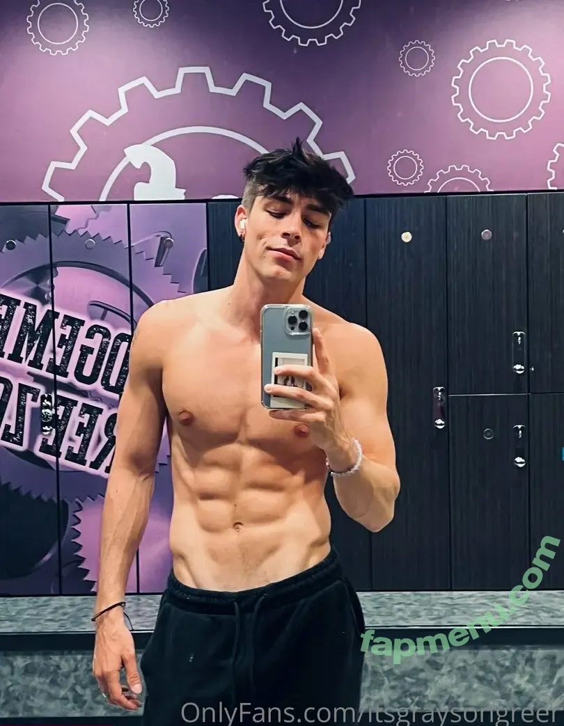 hey.itsgrayson nude photo #0011 (heyyitsgrey)