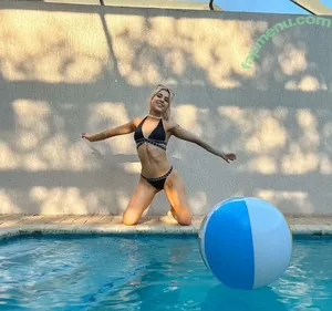 Hey_Raion / sexysararain nude photo #0040