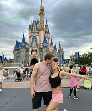 Hey_Raion / sexysararain nude photo #0053