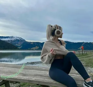 Hey_Raion / sexysararain nude photo #0058