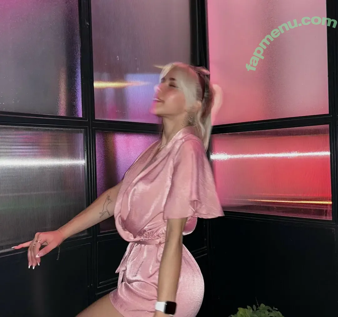 Hey_Raion nude photo #0012 (sexysararain)