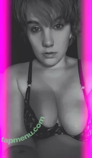 heyitsivyanne / heyitsivettee nude photo #0048