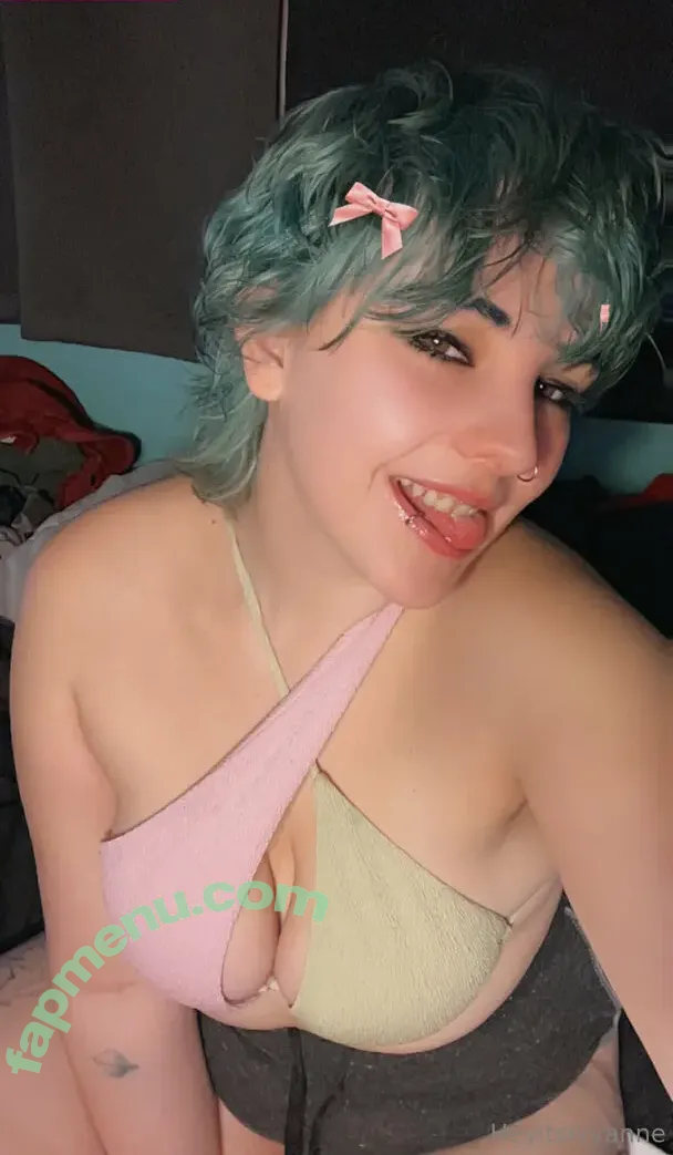 heyitsivyanne nude photo #0046 (heyitsivettee)