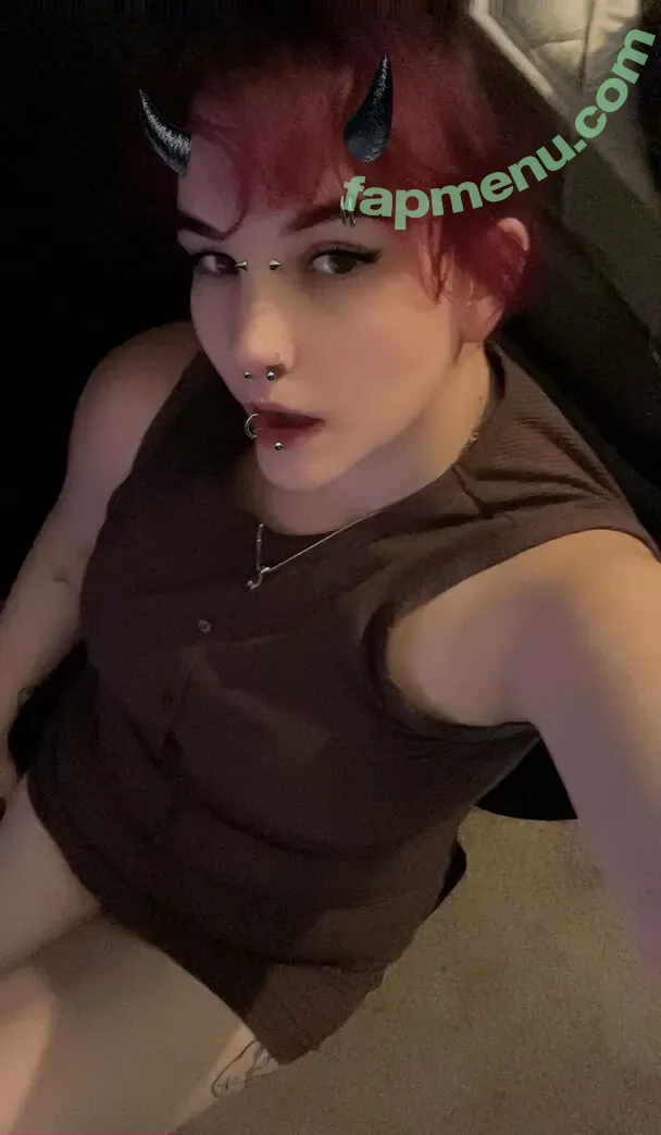 heyitsivyanne nude photo #0060 (heyitsivettee)