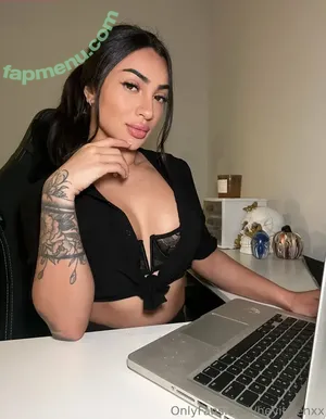 heyitsjenxx / heyitsjenna nude photo #0001