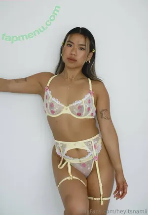 heyitsnamii / heyits.nami nude photo #0021