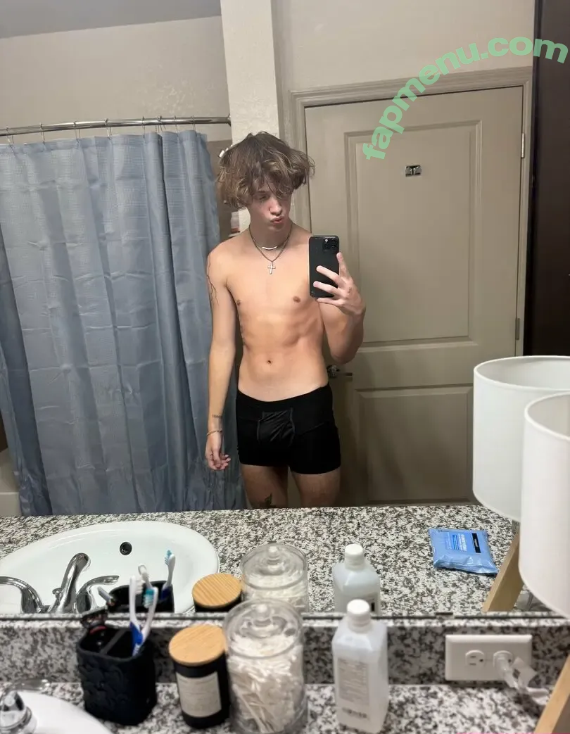 heytroy nude photo #0026 (heytroy_)