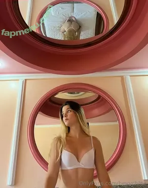 heyychloe / heyychloe_ / oreoobsessed nude photo #0019