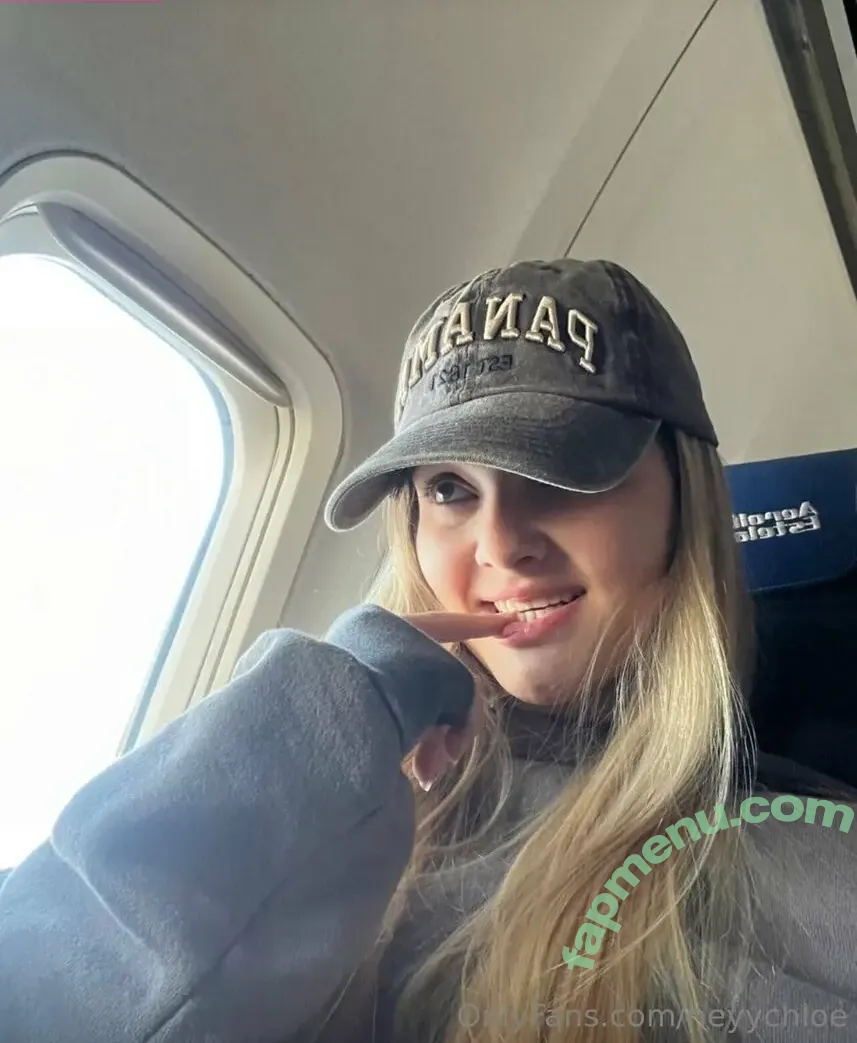 heyychloe nude photo #0017 (heyychloe_ / oreoobsessed)