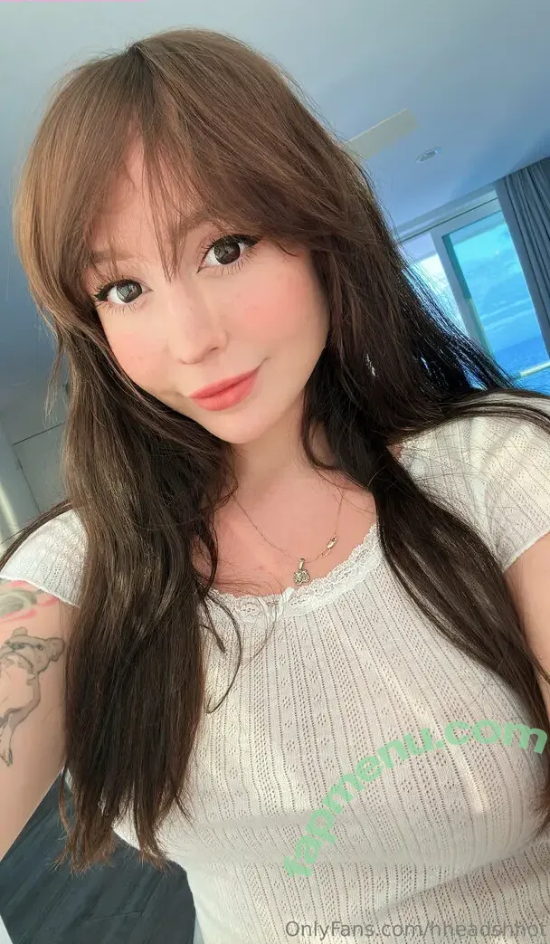 Hheadshhot nude photo #0902 (AliceBong / hheartshhot)