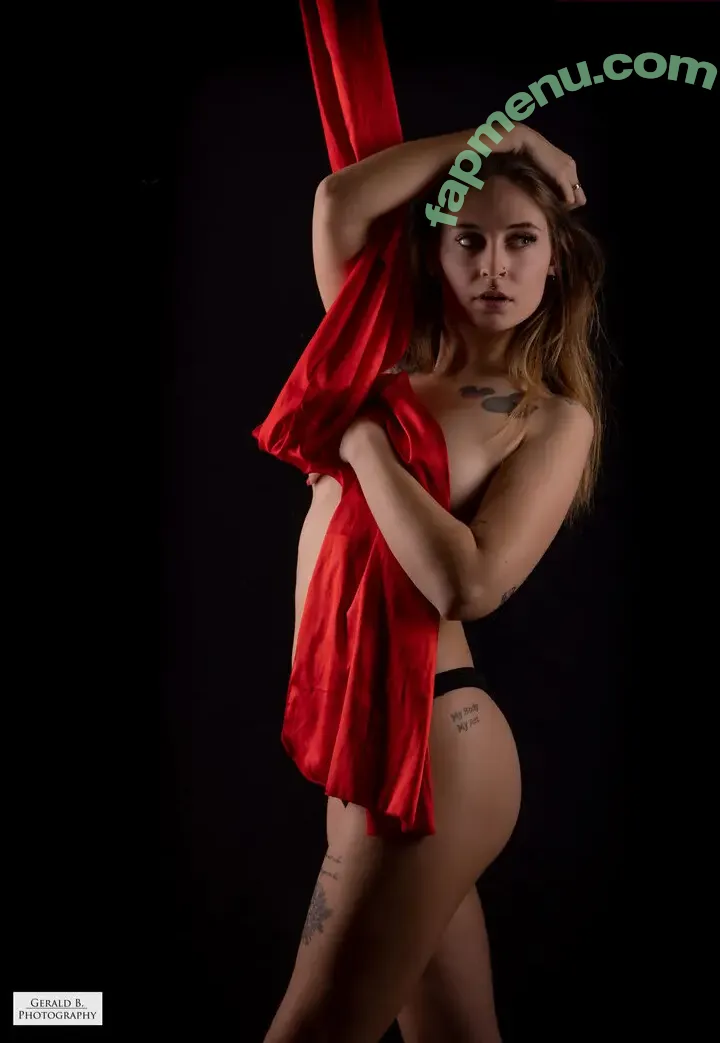 hi.iam.sara nude photo #0092 (mischiidc)