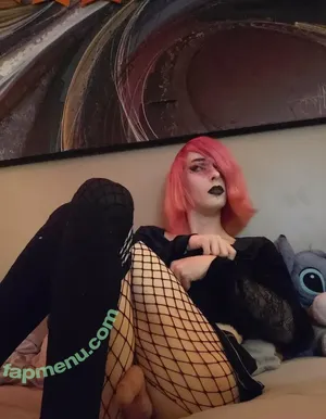 nude photo #0002