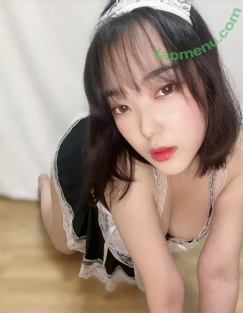 hia.s2 nude photo #0015 (Hia 히아)