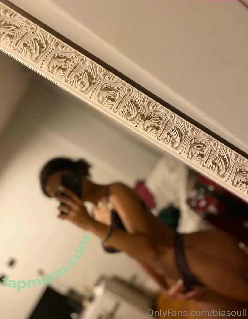 hibeatriz nude photo #0025 (hibeatriz018)