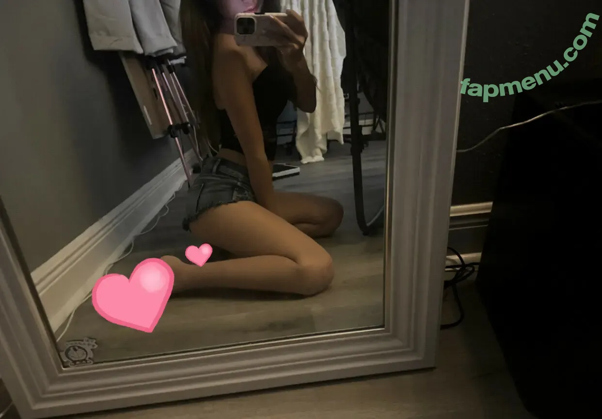 Hien nude photo #0006 (hienii8 / hienii88)