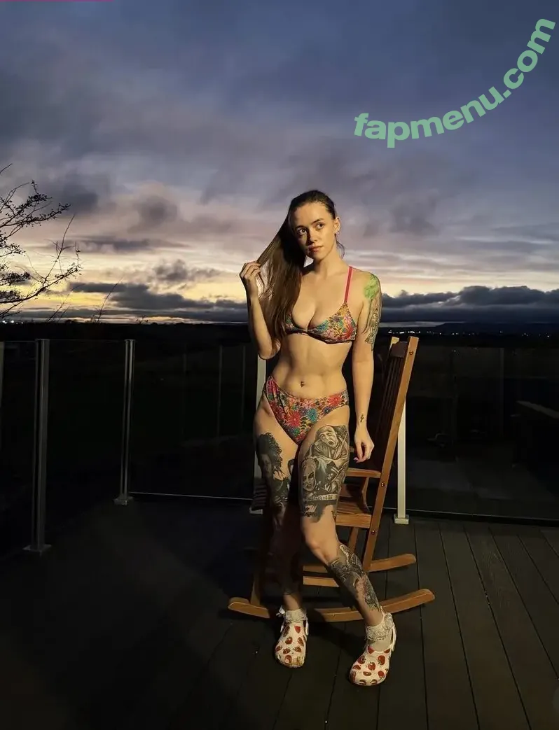 Highlandbunny nude photo #0143 (Highlandbunny)