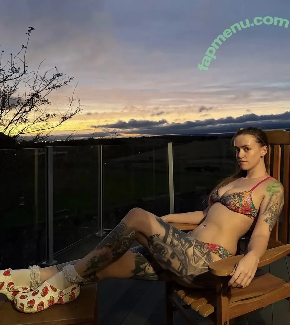 Highlandbunny nude photo #0145 (Highlandbunny)