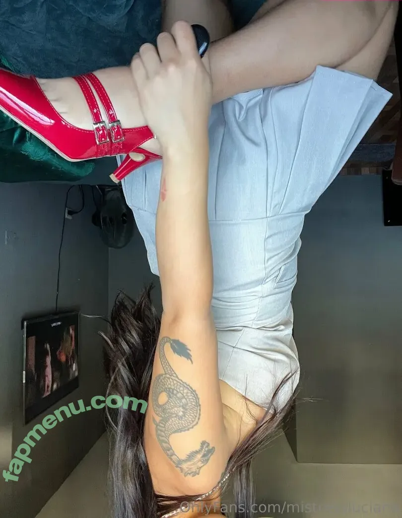 highnessluciana nude photo #0009 (chez_luciana)