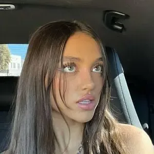 hiitssenya / senyamarin nude photo #0002
