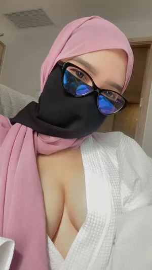 Hijab Camilla / hijab_camilla / hijabcamilla nude photo #0031