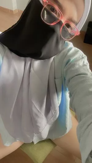 Hijab Camilla / hijab_camilla / hijabcamilla nude photo #0086