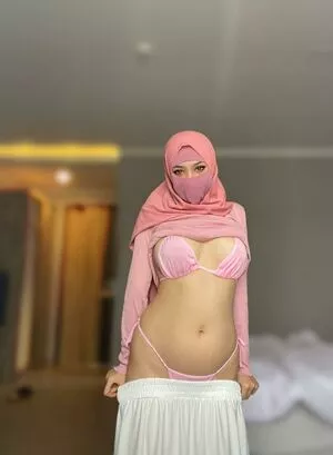 Hijab Camilla / hijab_camilla / hijabcamilla nude photo #0150